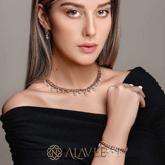 نیم ست اویزدار نگینی