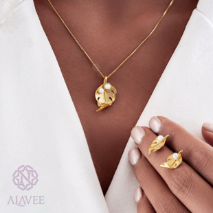 نیم ست گردنبند و گوشواره برگ پاییز